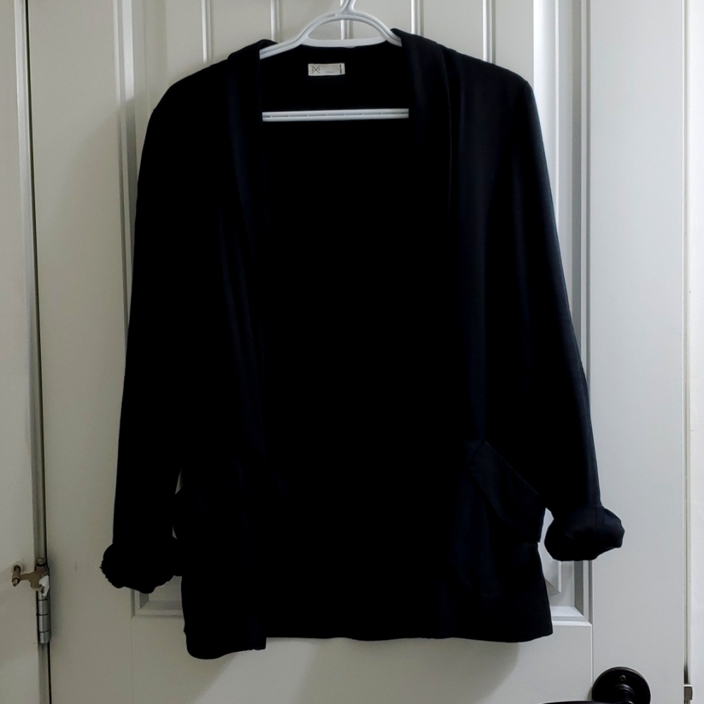 Small Gentle Fawn Open face blazer in black